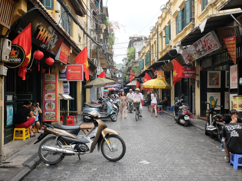 hnaoi old quarter, things to do in vietnam, best thing to do in vietnam, things to do in vietnam hanoi